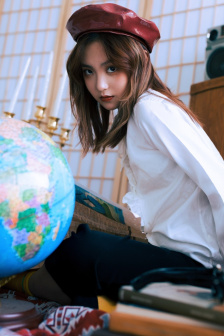 人間水蜜桃三女一男網名