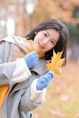 女性群交行為背后的進化心理