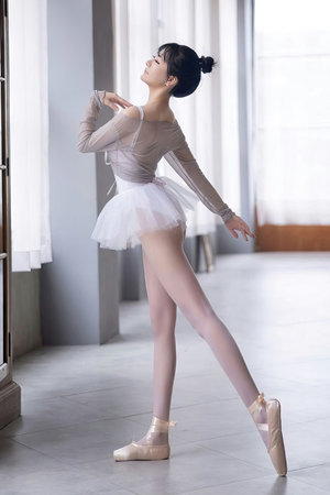 乳欲人妻1～5集動漫無刪減