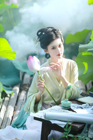 又粗又硬做爰特爽公交小說