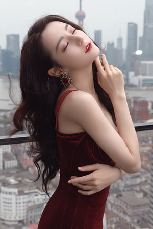 扒開你的小嫩B讓我添