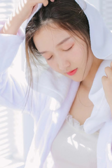 小公主貴族學院(1V4)筆趣閣