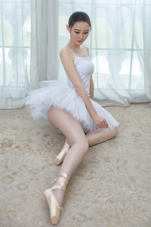 YW.3317.龍物視頻