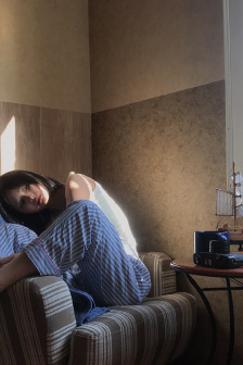 姐姐讓我戴上避孕套歌曲原唱