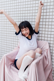 我征服了好友麻麻美婦小說