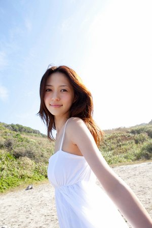 多人野外強倫姧人妻完整版