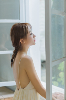 青青青國產費日久干草