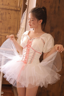 草莓向日葵秋葵番茄絲瓜大全未滿18