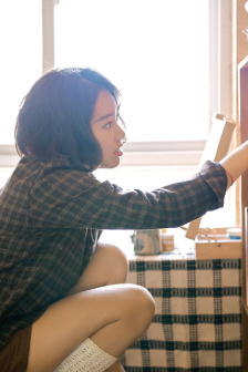 《少婦與子亂倫》電影