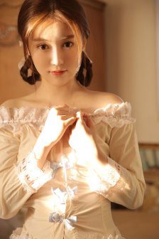 年輕漂亮岳每4亂理