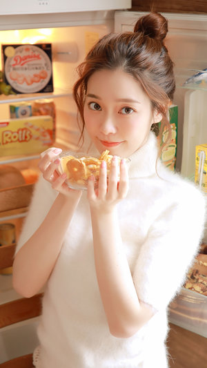 把奶罩往上推嗯啊H