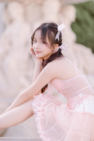 捏女生的大包子視頻