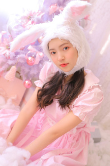 少女吃春晚藥第1集免費觀看