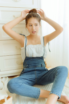 亞洲人成77在線播放網站