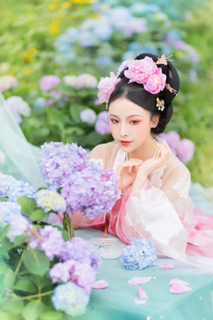 自古英雄出少年電視劇