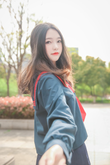 我和小娻孑在臥室做了什么夢