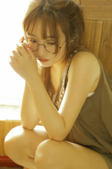 寶貝把腿張開讓我添添電視劇