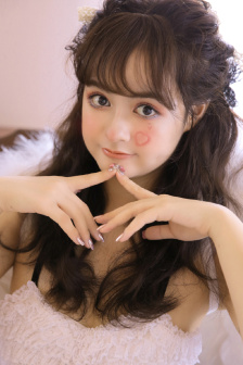 《老板的貼身秘書》