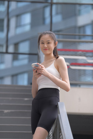 國產成人在線中文電影