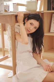 軍婚吃奶H巨肉1V1