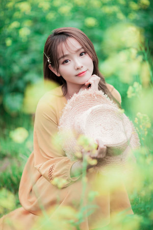 被猛男房東CAO到哭H漫畫69