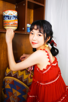 夫妻之間的完整視頻