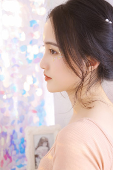 小叔子從后面抱住我的電視劇