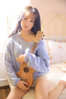 .《*亂學園》金銀花露