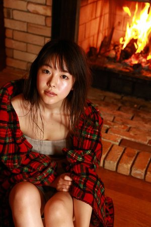 父子晚上搖床動靜太大吵著孩子