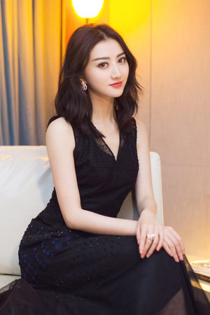 YSL蜜桃色888網站