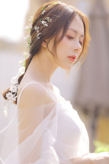 人人視頻字幕顏色怎么設置