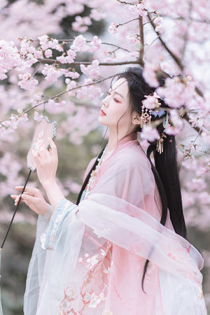 言教授要穩住肉餡小水餃視頻