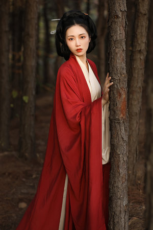 被粗漢H玩松了尿進去NP