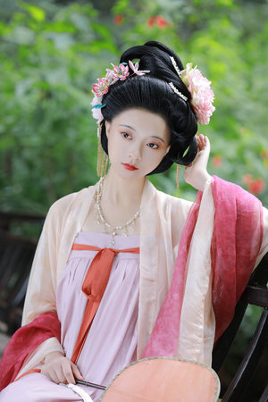 國產成人麻豆亞洲綜合精品