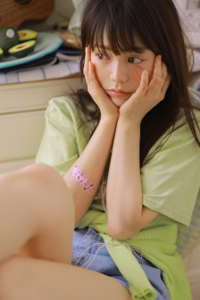 .《*亂學園》金銀花露