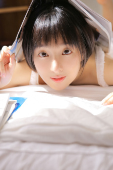 《少婦與子亂倫》電影