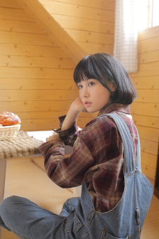 體育生GAY脫褲子自慰SEX