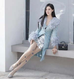 官場之財色誘人