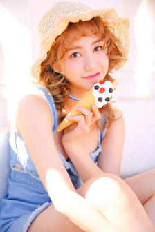 葉子楣《極樂寶鑒》