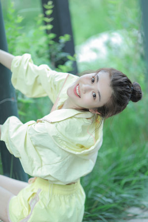 《女兵俘虜營》越南版