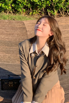 闞清子個人資料