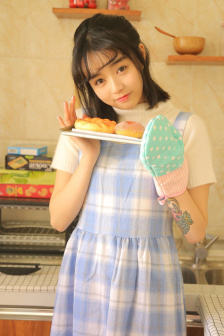 呻吟 玩弄 翻攪 花蒂 腫大