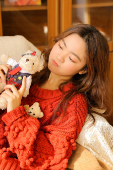 《饑餓的女兒滿天星》