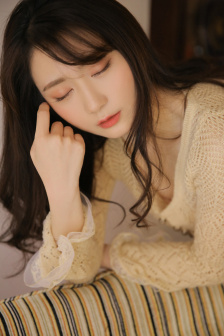 女人下面又肥又鼓