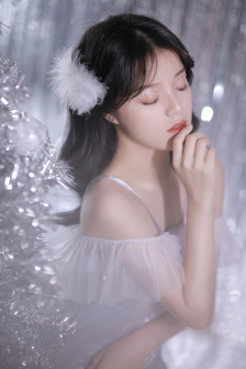 黑色蕾絲透視露胸旗袍連衣裙