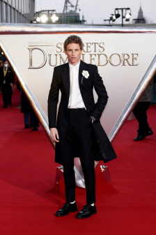 在大街上打開遙控器開關