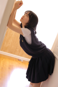 日韓 人妻 精品 無碼 制服