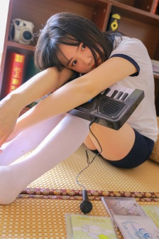 我在色情截取了一小段