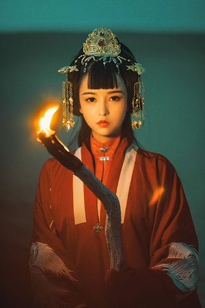 女性屁眼和私處中間有個疙瘩