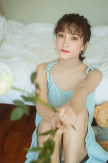 弟弟為什么這樣看我